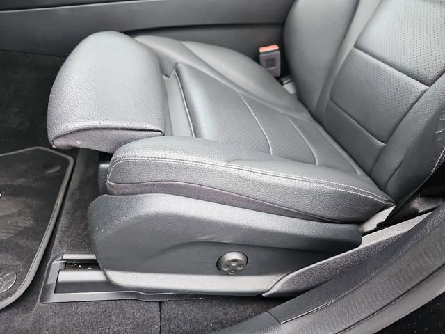 Used 2022 Mercedes-Benz GLC 300 image 33