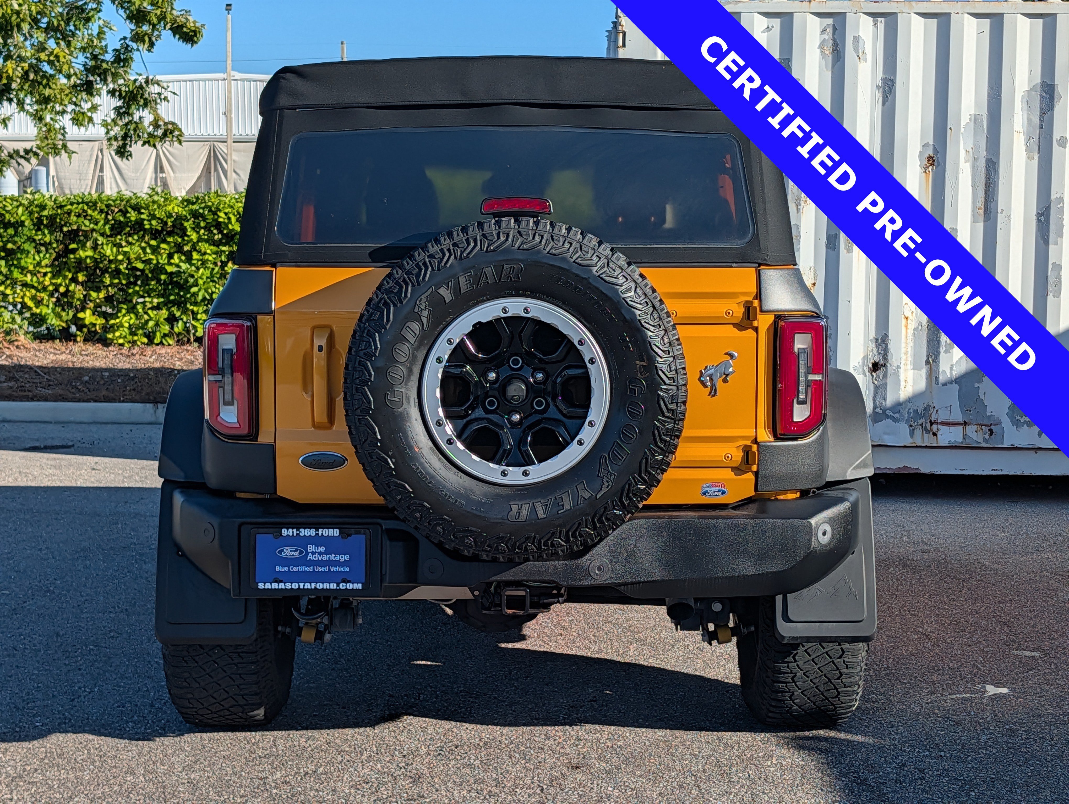 Certified 2021 Ford Bronco Outer Banks w/ Sasquatch Package AWD/4WD image 6