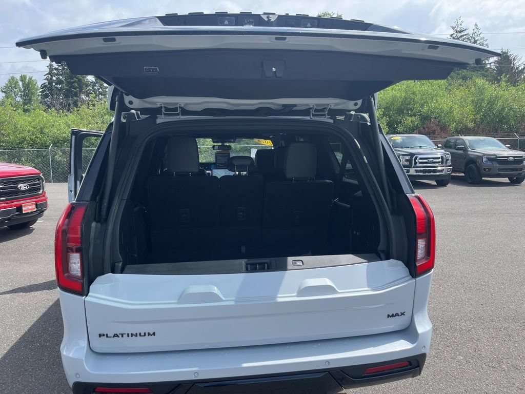 Certified 2025 Ford Expedition Max Platinum w/ Stealth Appearance Package AWD/4WD image 9