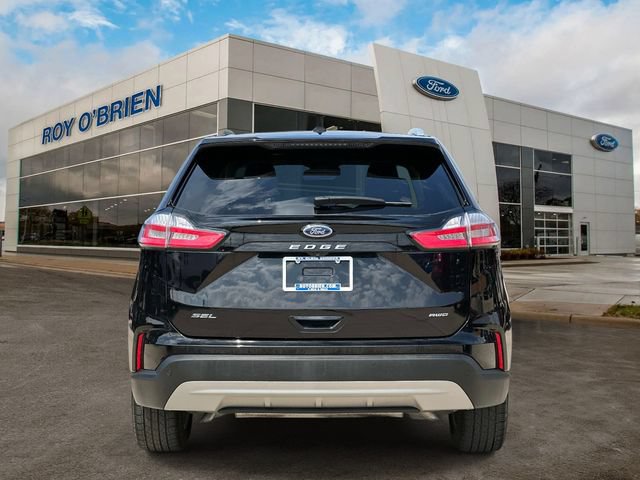 Certified 2024 Ford Edge SEL w/ Convenience Package AWD/4WD image 4