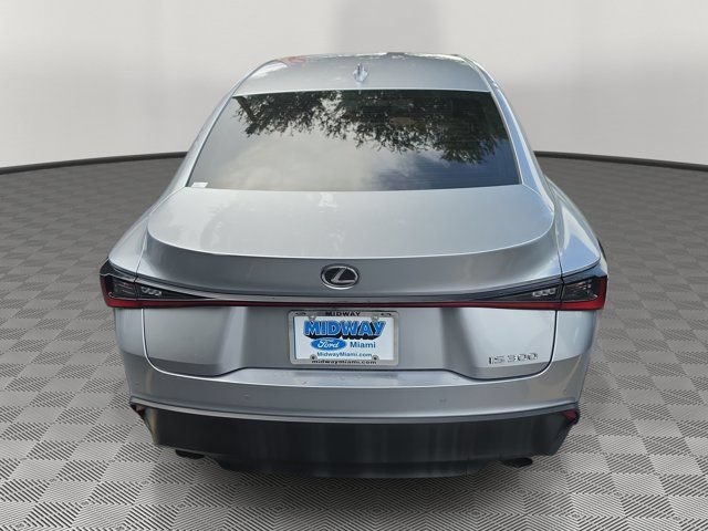 Used 2024 Lexus IS 300 w/ Comfort Package RWD image 5
