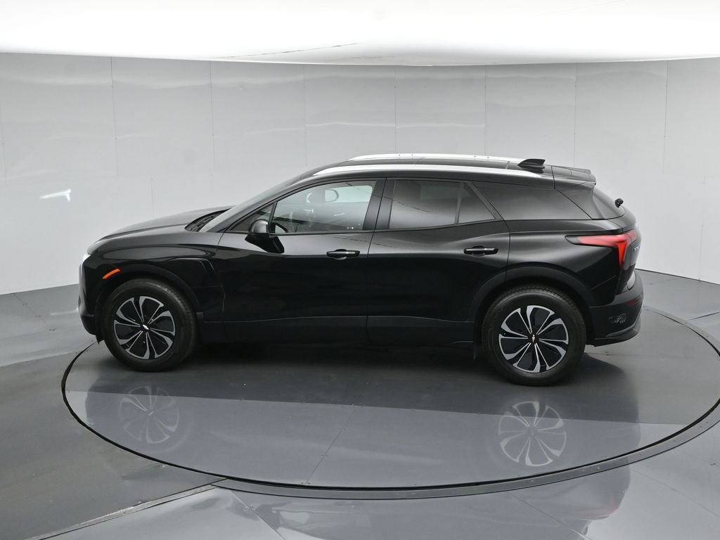 Used 2024 Chevrolet Blazer EV LT AWD/4WD image 56