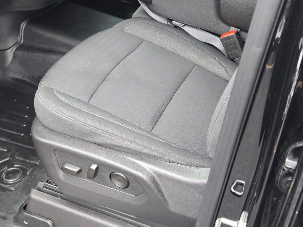 Used 2024 Chevrolet Silverado 1500 RST image 21