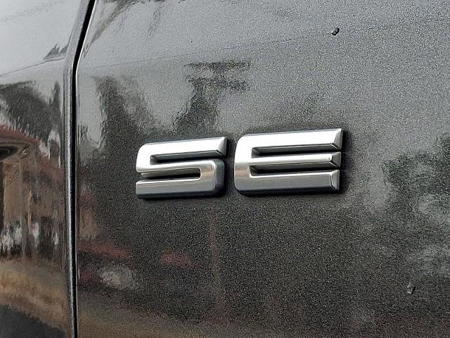 Certified 2020 Ford Escape SE image 32