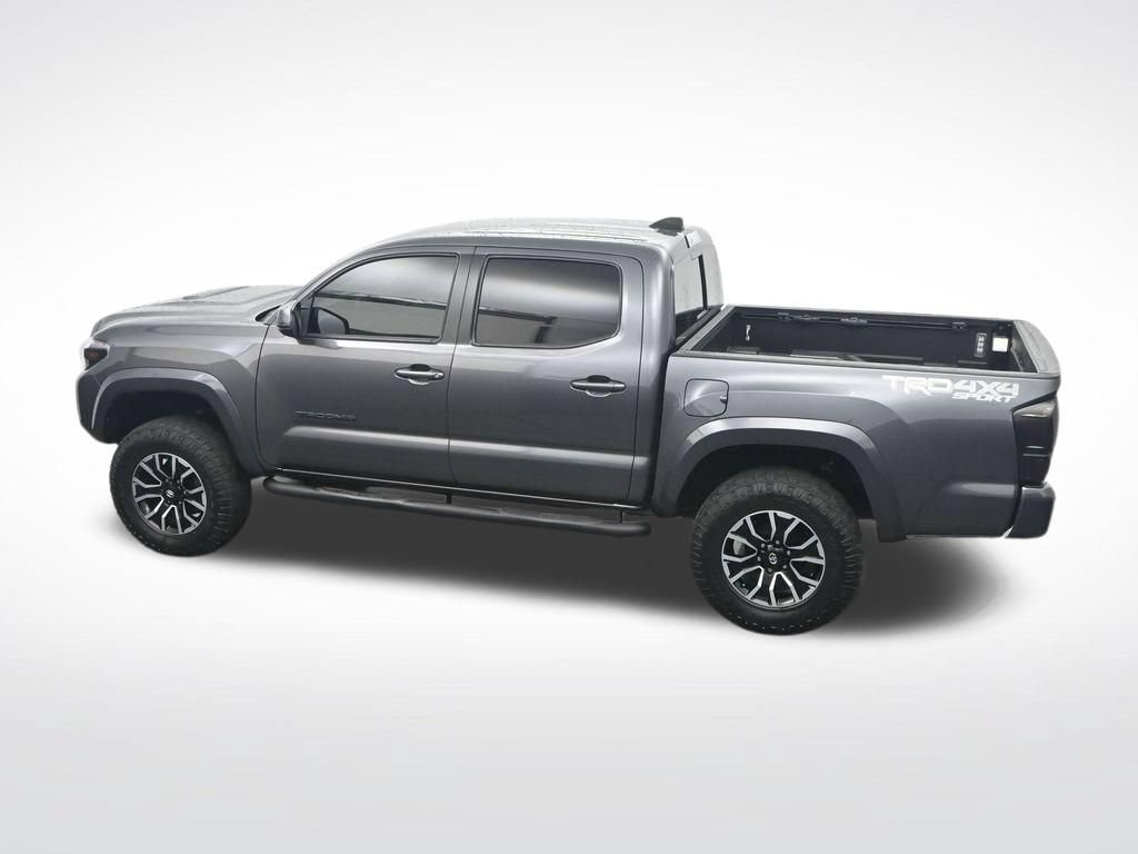 Used 2022 Toyota Tacoma TRD Sport w/ Technology Package AWD/4WD image 30