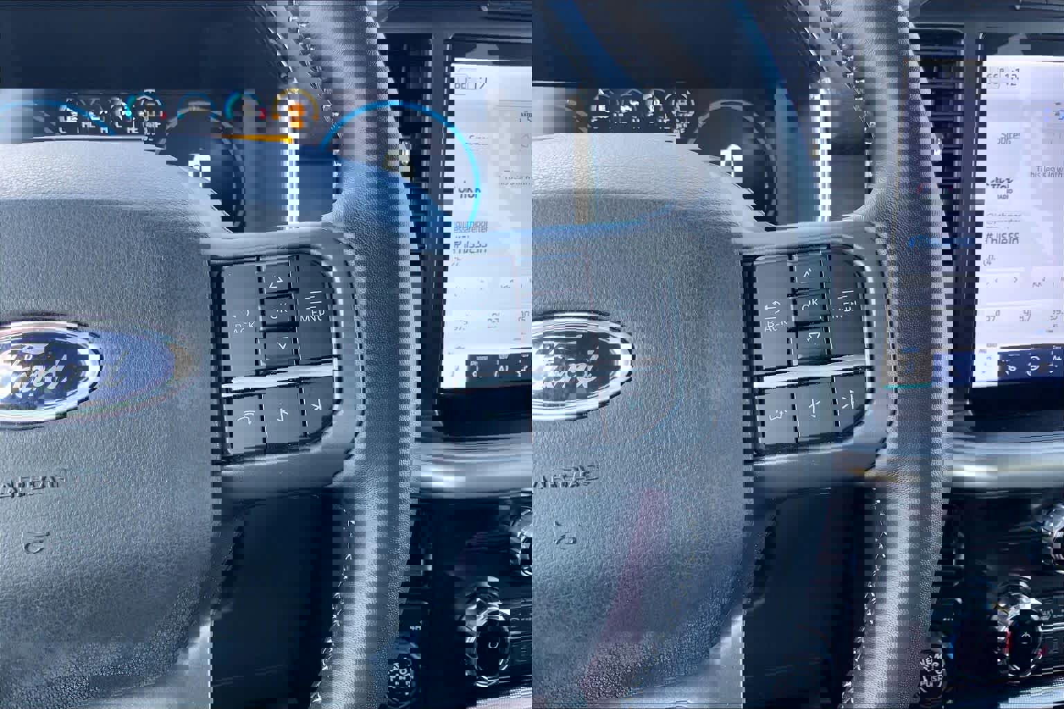 Certified 2022 Ford F150 Lariat w/ Equipment Group 502A High image 24