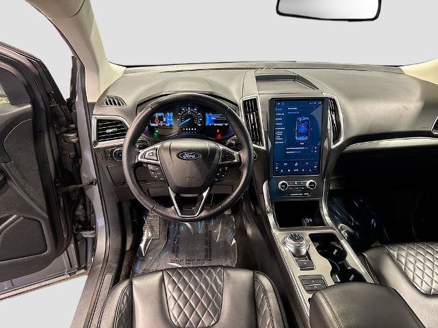 Certified 2024 Ford Edge Titanium image 18