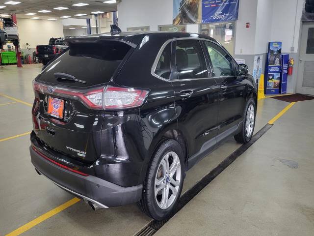 Certified 2018 Ford Edge Titanium w/ Technology Package AWD/4WD image 5