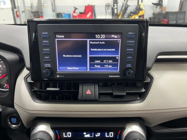 Used 2022 Toyota RAV4 XLE AWD/4WD image 50