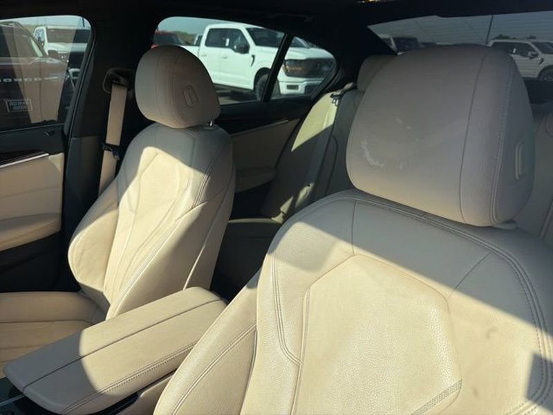 Used 2020 BMW 540i xDrive AWD/4WD image 11