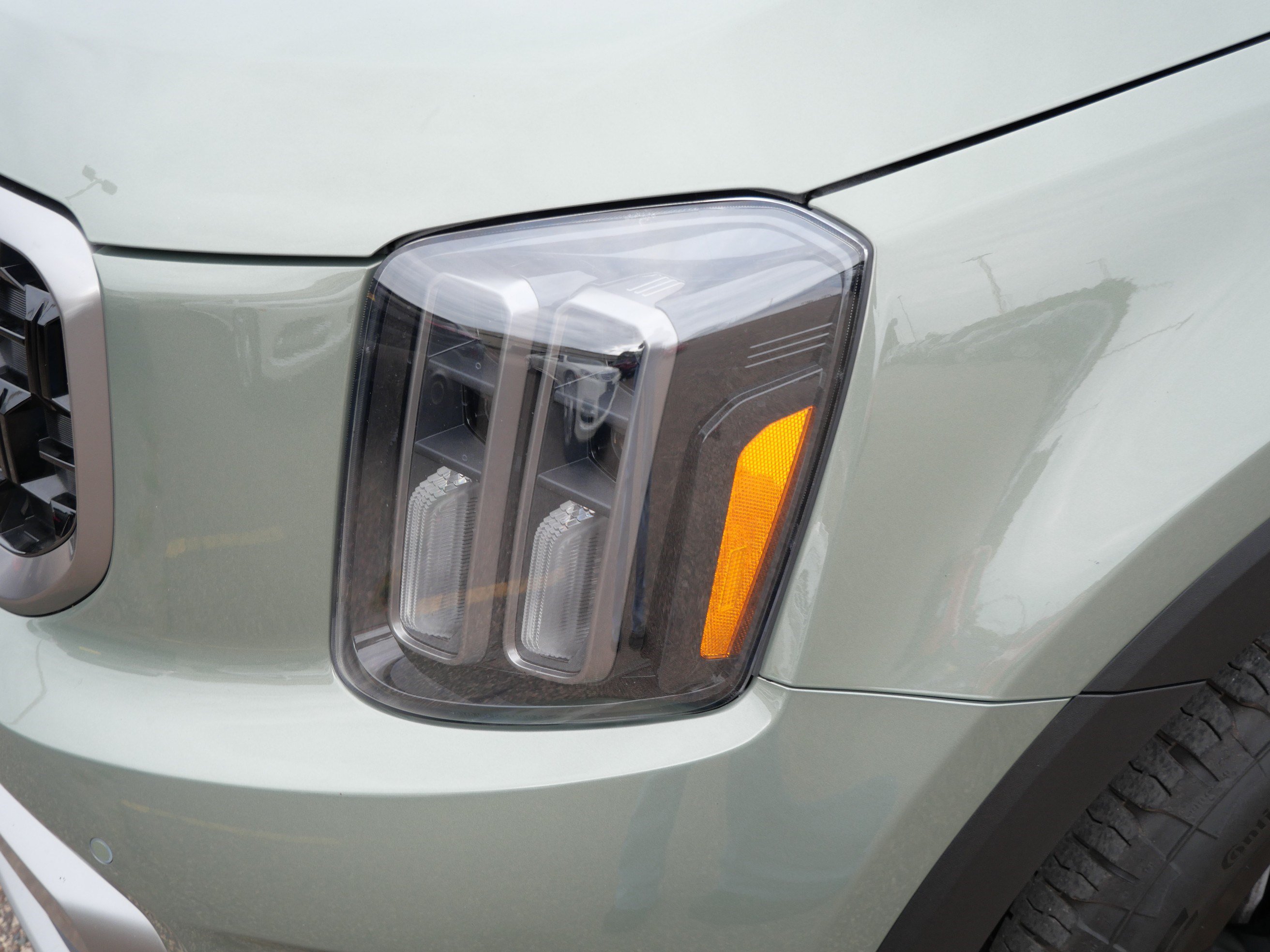 Used 2023 Kia Telluride SX X-Pro AWD/4WD image 16