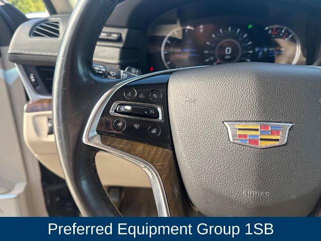 Used 2020 Cadillac Escalade Luxury AWD/4WD image 16