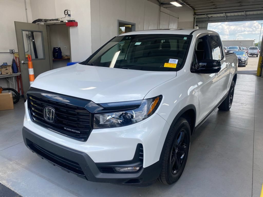 Used 2021 Honda Ridgeline Black Edition image 2