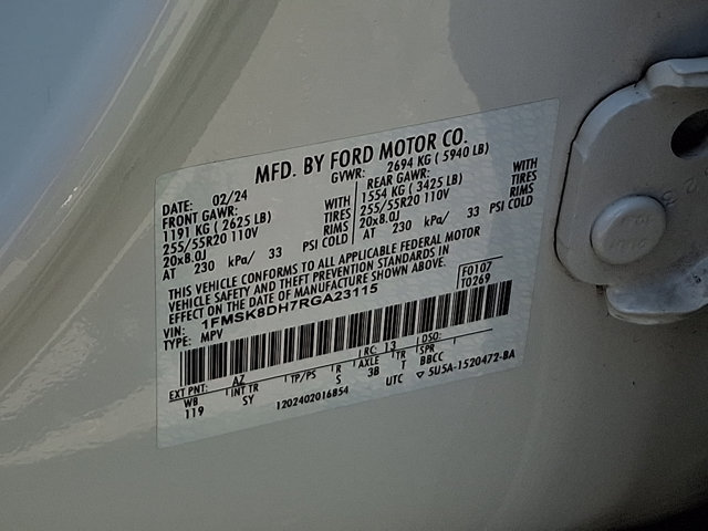 Certified 2024 Ford Explorer XLT w/ Equipment Group 202A AWD/4WD image 33