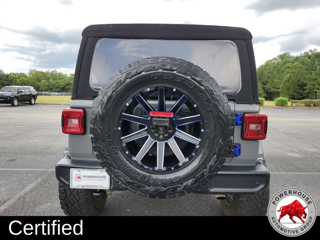 Used 2019 Jeep Wrangler Unlimited Sahara AWD/4WD image 4