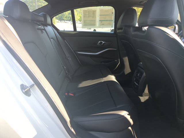 Used 2024 BMW 330i Sedan RWD image 33