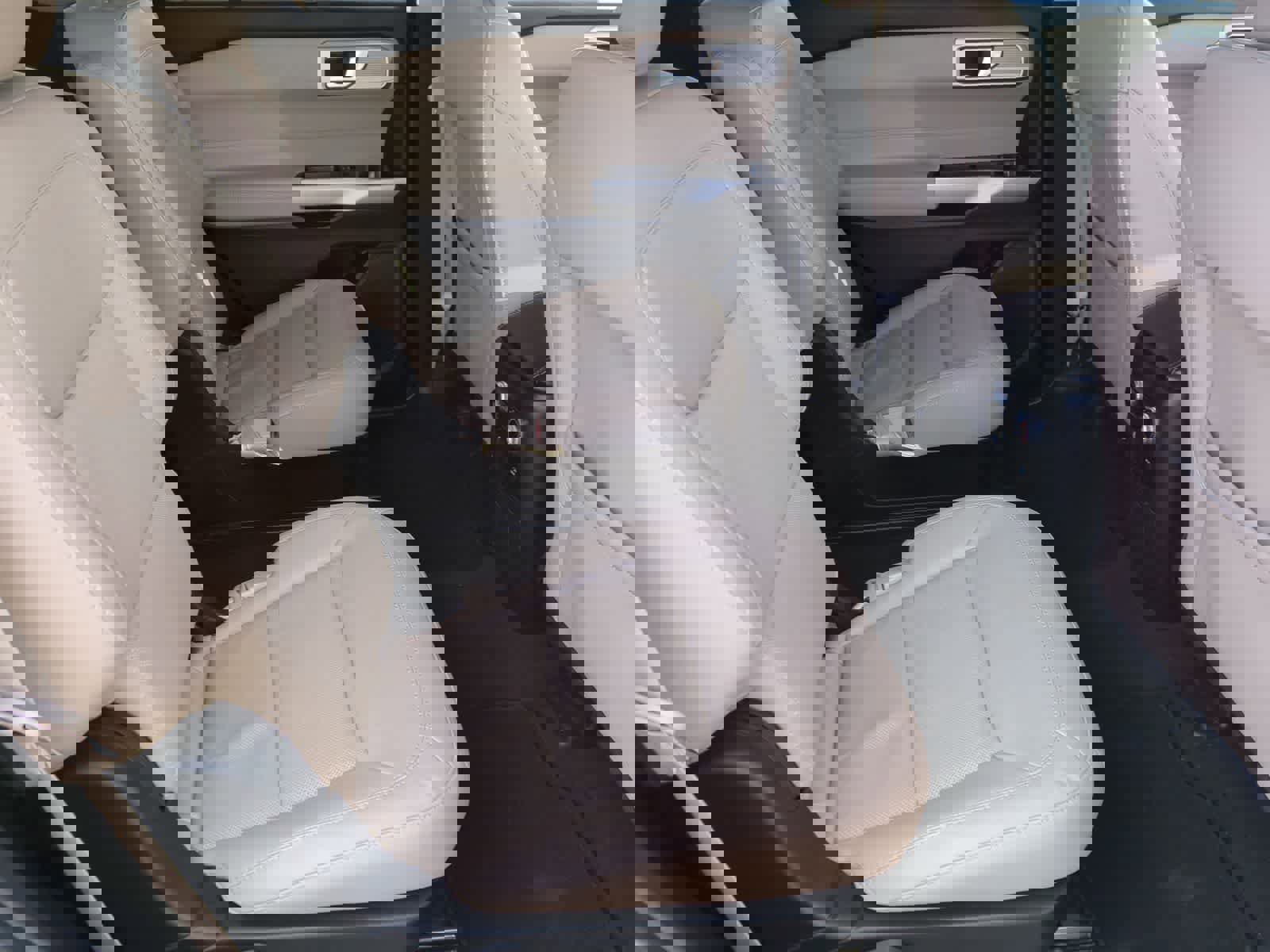 Certified 2023 Ford Explorer Limited w/ Equipment Group 301A image 20