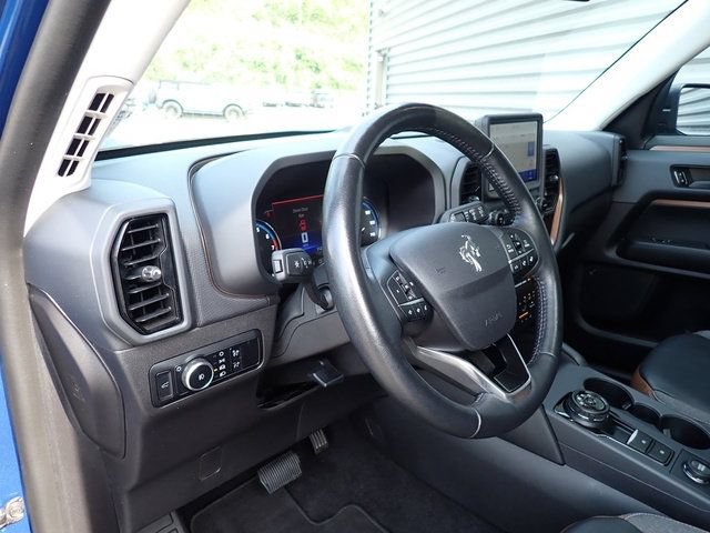 Certified 2023 Ford Bronco Sport Outer Banks w/ Tech Package AWD/4WD image 16