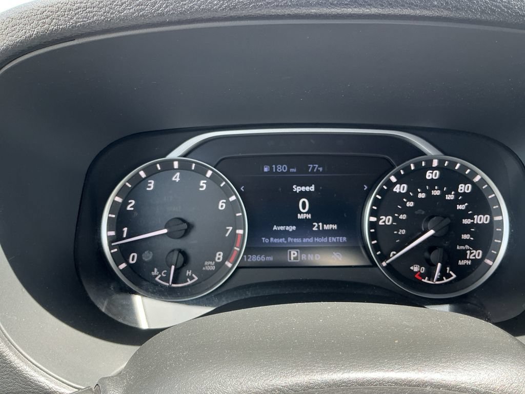 Used 2024 Nissan Frontier SV RWD image 17