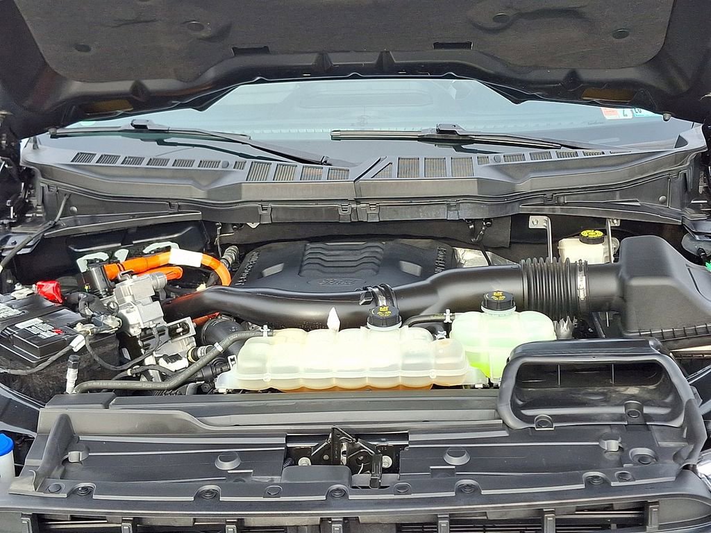 Certified 2021 Ford F150 Lariat image 31