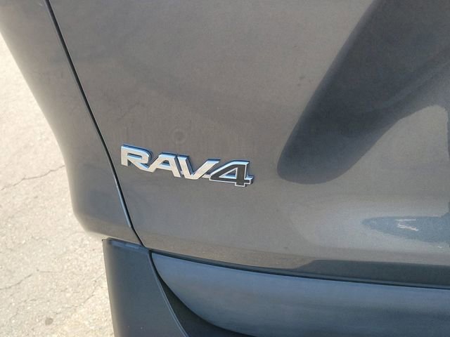 Used 2021 Toyota RAV4 XLE Premium FWD image 26