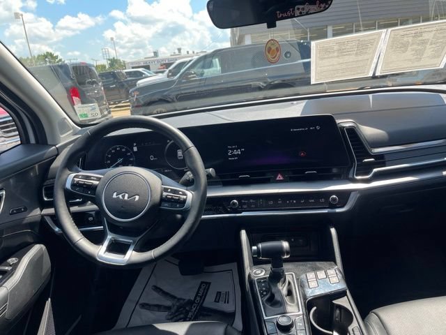 Used 2025 Kia Sportage SX FWD image 25