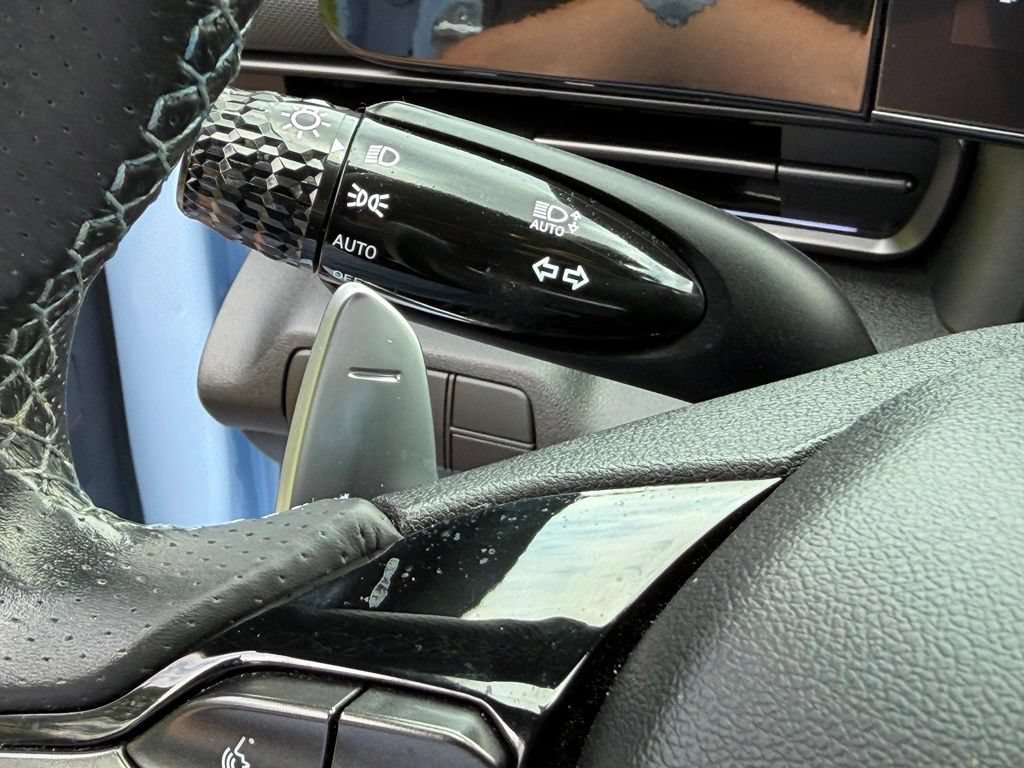 Used 2025 Hyundai Elantra N FWD image 13