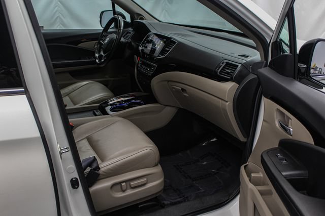 Used 2019 Honda Pilot Touring image 15