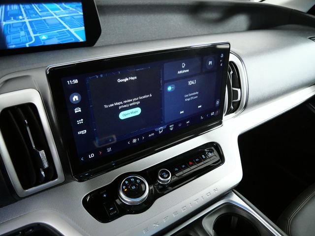 Certified 2025 Ford Expedition Active AWD/4WD image 21