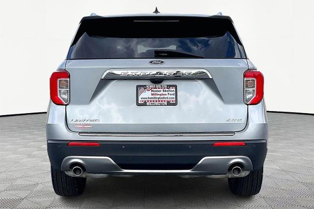 Certified 2023 Ford Explorer Limited AWD/4WD image 4