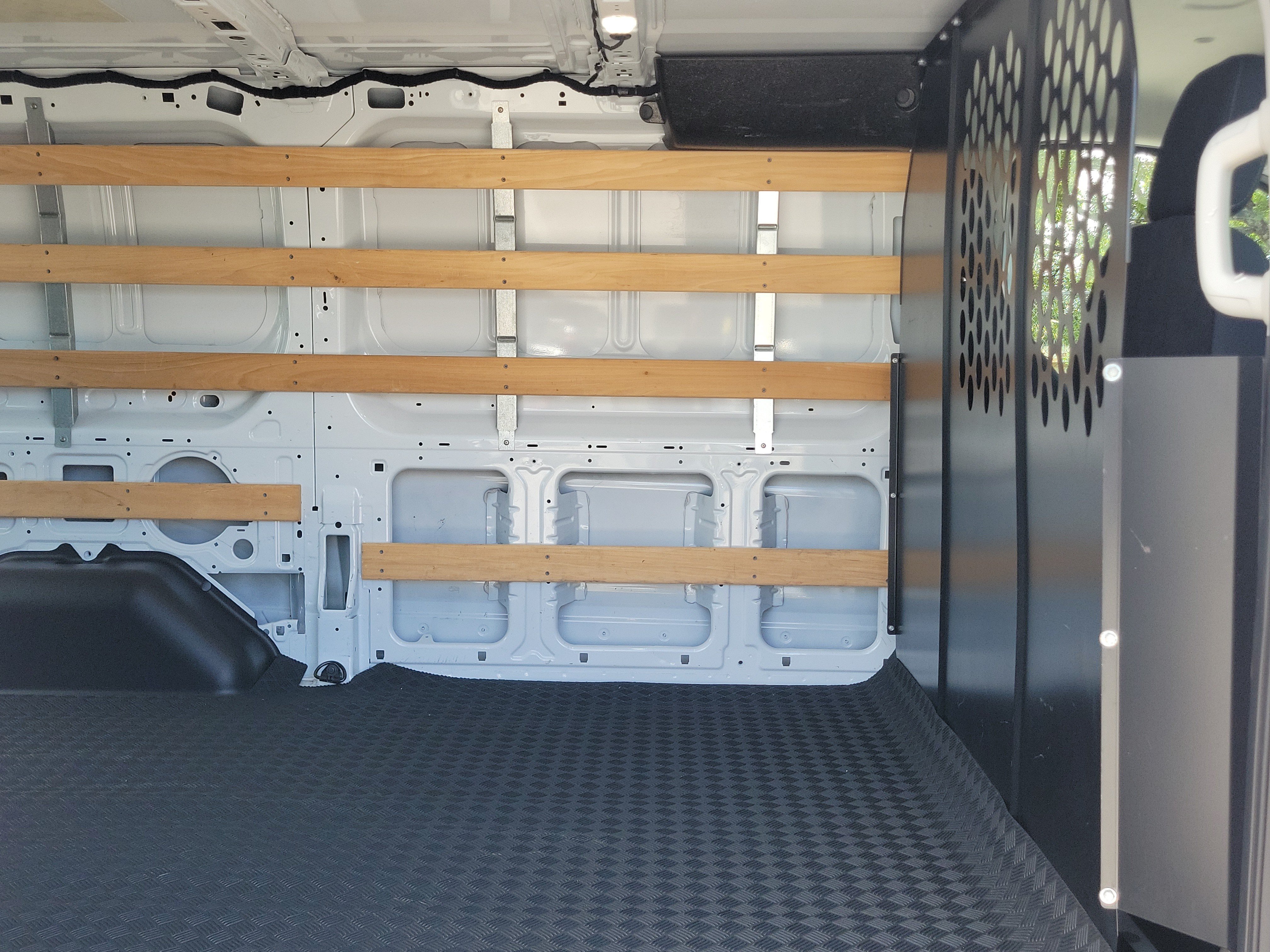 Certified 2025 Ford Transit 250 Low Roof w/ Exterior Upgrade Package RWD image 12