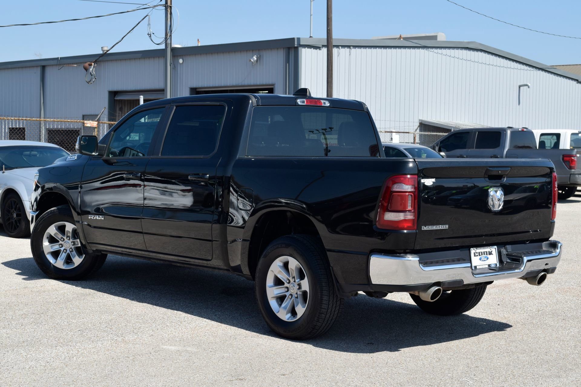 Used 2024 RAM 1500 Laramie image 4