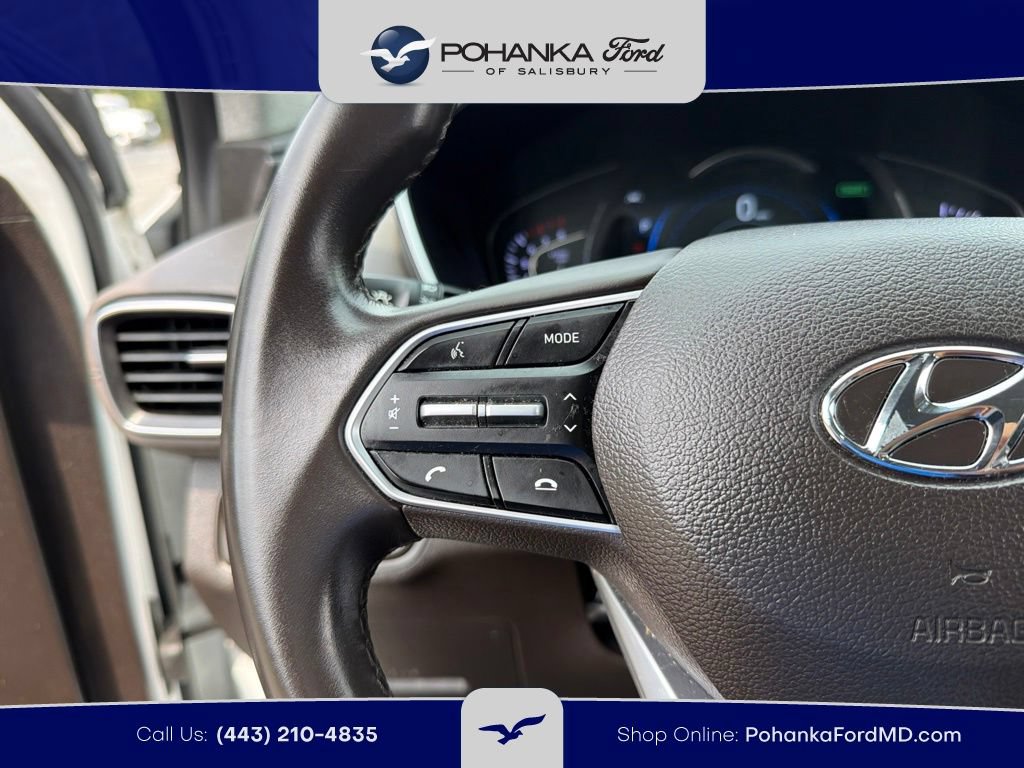 Used 2019 Hyundai Santa Fe Limited AWD/4WD image 16