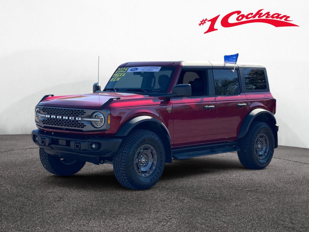 Certified 2025 Ford Bronco Badlands w/ Sasquatch Package AWD/4WD image 33