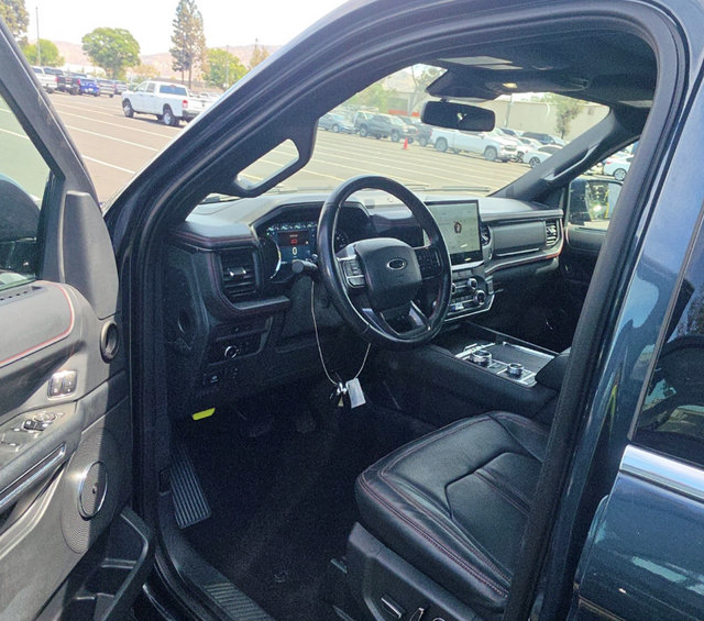 Certified 2023 Ford Expedition Limited AWD/4WD image 9