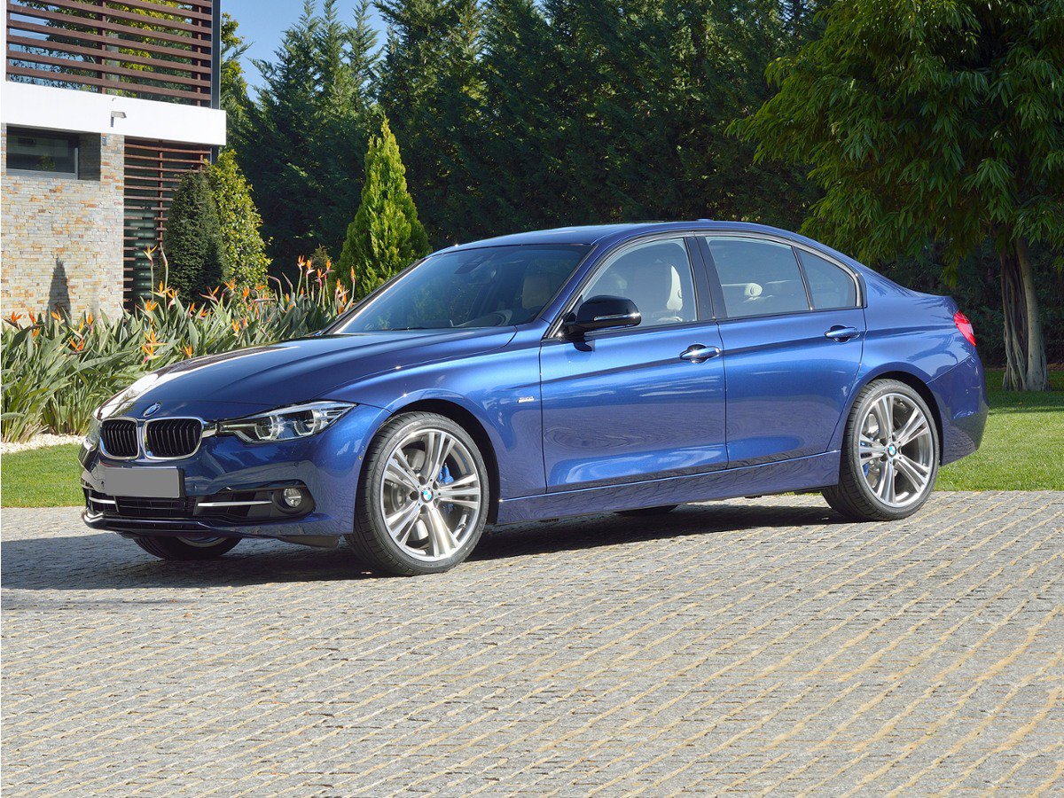Used 2018 BMW 330i xDrive Sedan AWD/4WD image 1
