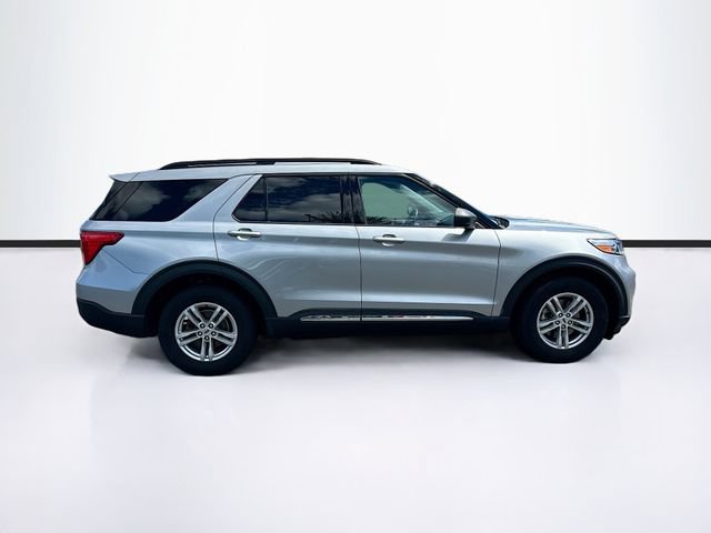 Certified 2022 Ford Explorer XLT w/ Class IV Trailer Tow Package AWD/4WD image 10