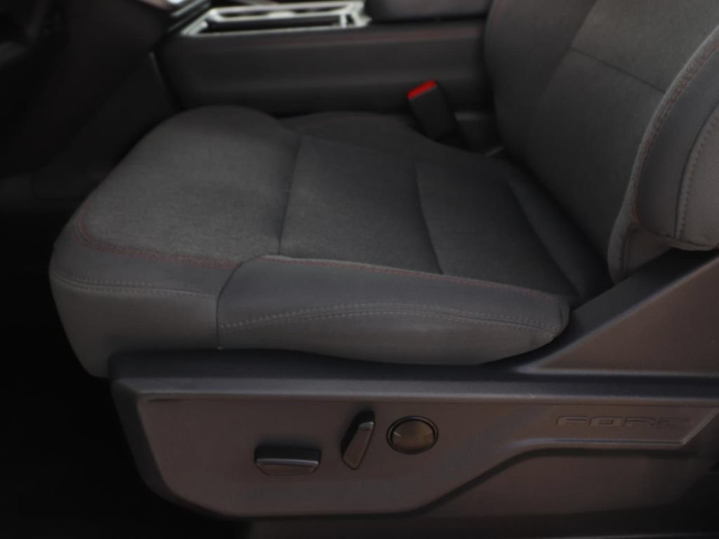 Certified 2025 Ford Expedition Active RWD image 19