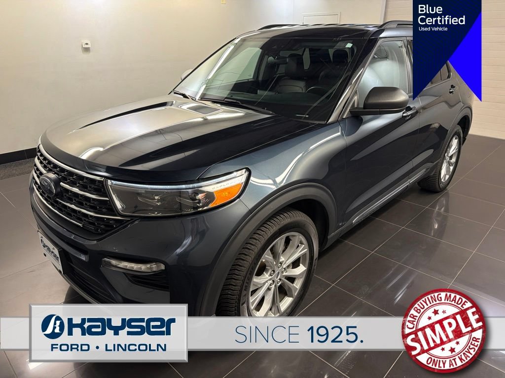 Certified 2023 Ford Explorer XLT w/ Equipment Group 202A AWD/4WD image 3