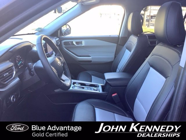 Certified 2023 Ford Explorer XLT w/ Equipment Group 202A AWD/4WD image 10