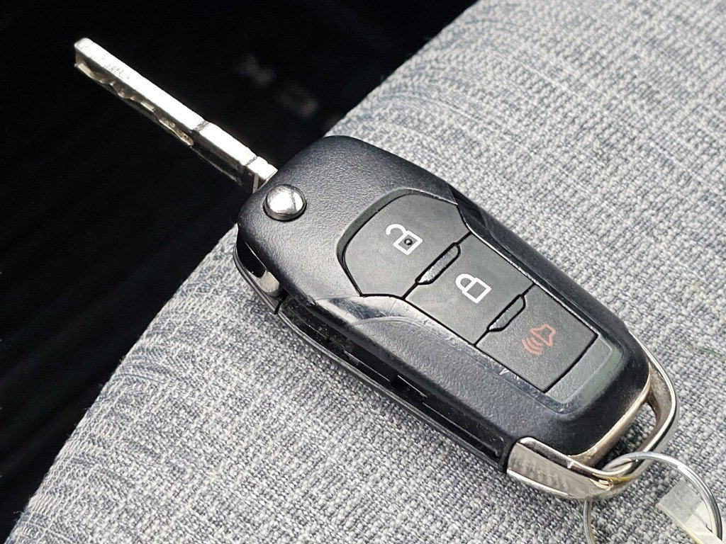 Certified 2022 Ford Maverick XLT w/ Equipment Group 300A Standard image 34