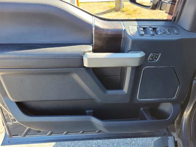 Certified 2022 Ford F250 Lariat w/ Lariat Value Package image 22