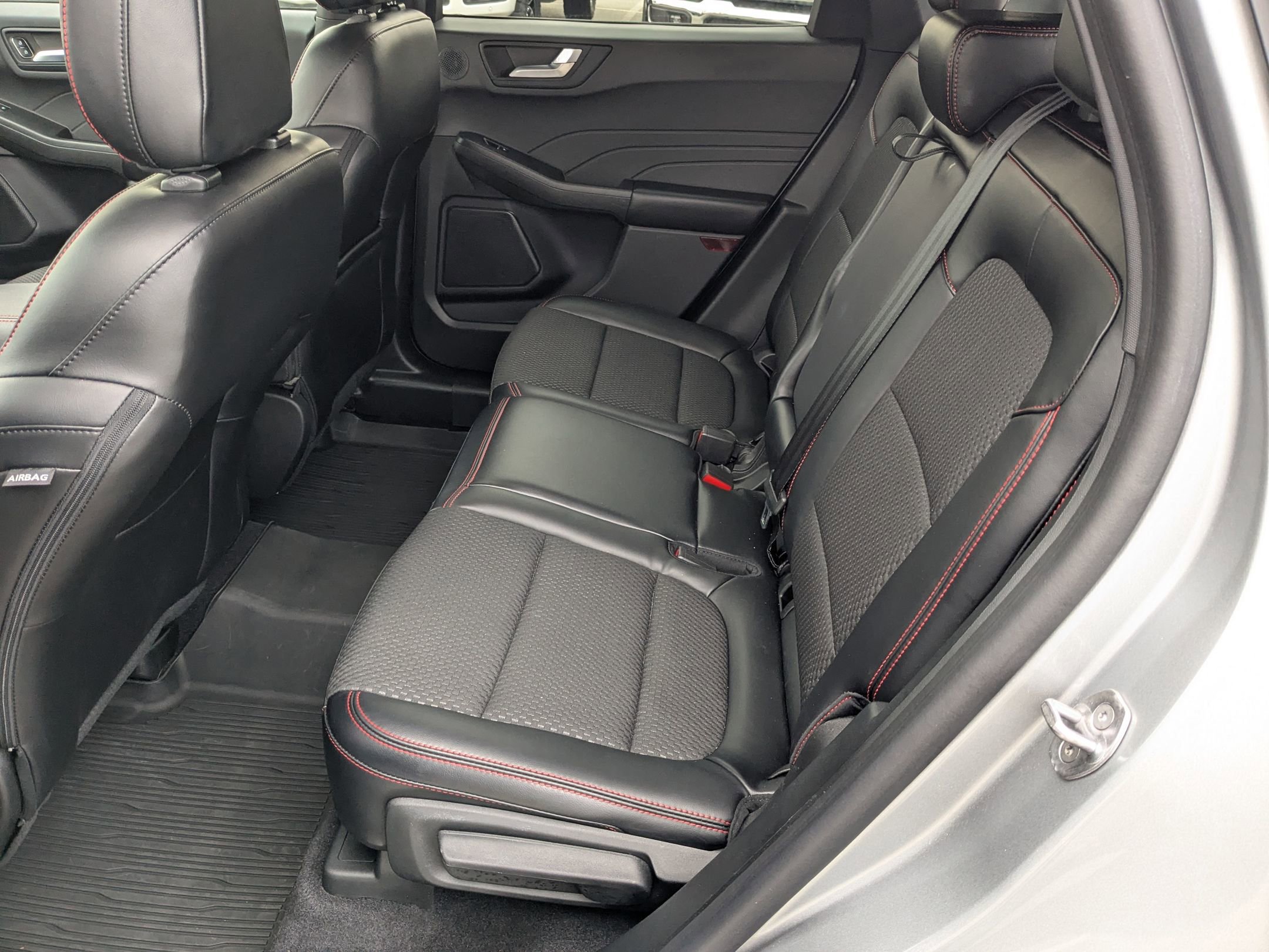 Certified 2023 Ford Escape ST-Line Select w/ Tech Pack #2 image 30