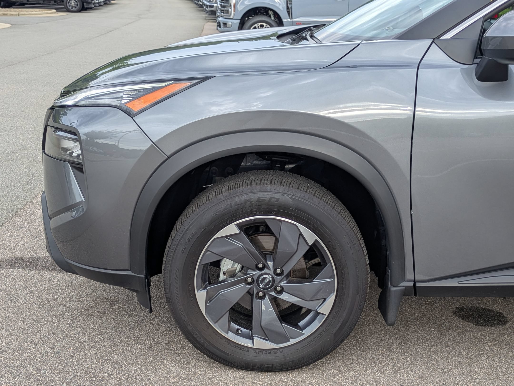 Used 2026 Nissan Rogue SV FWD image 11