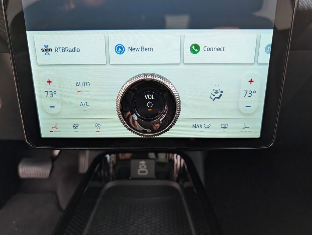 Certified 2025 Ford Mustang Mach-E Select w/ Comfort Package Lite image 13