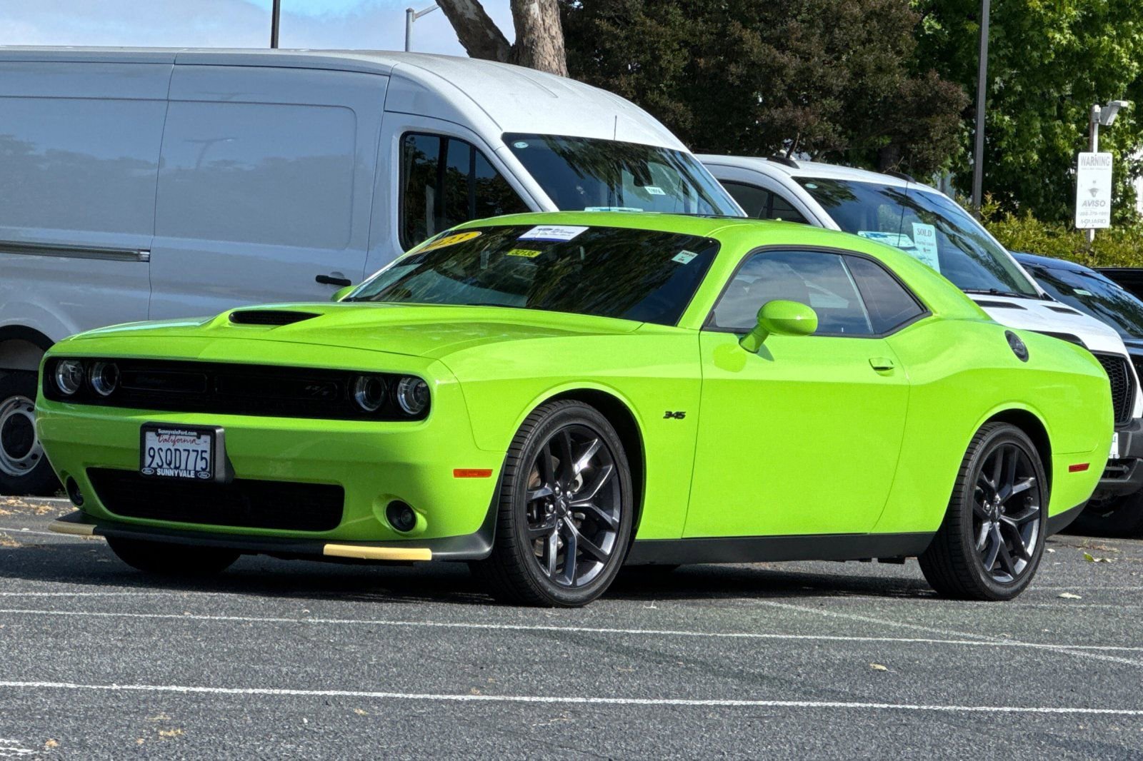 Used 2023 Dodge Challenger R/T w/ Plus Package RWD image 9