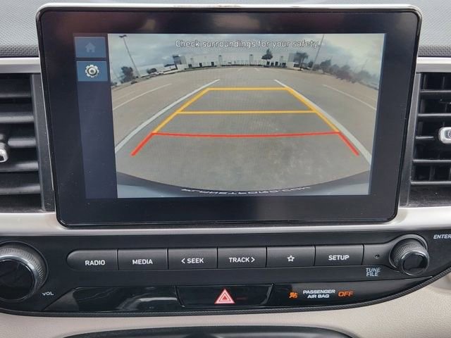 Used 2025 Hyundai Venue SEL FWD image 15