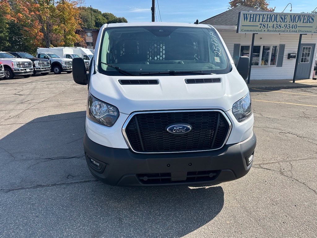 Certified 2025 Ford Transit 250 Low Roof w/ Exterior Upgrade Package RWD image 2