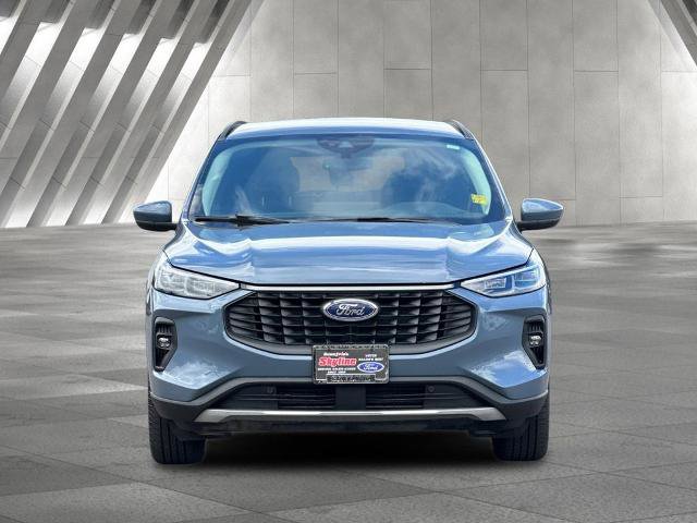 Certified 2025 Ford Escape Platinum AWD/4WD image 8