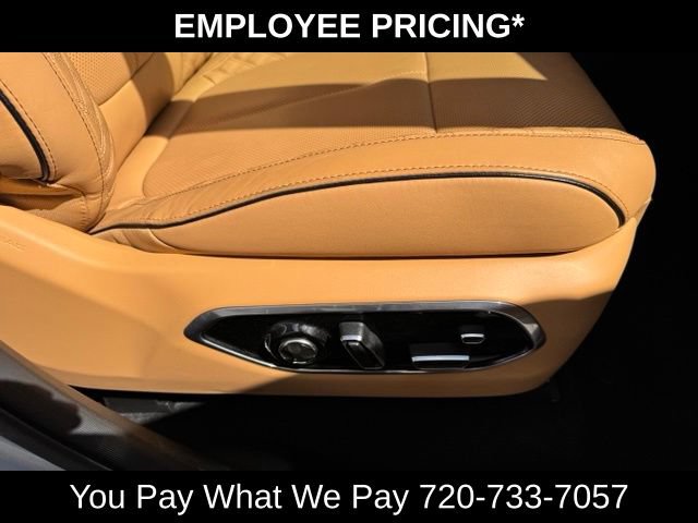 Used 2023 Jeep Grand Cherokee Summit AWD/4WD image 25